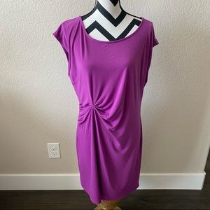Laundry by Design || purple ruched front cap sleeve dress